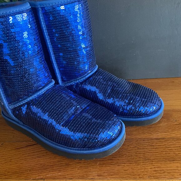 UGG Australia Blue Classic Short Sparkles Sequin Boots Women’s 7 | Sheepskin Lin - Picture 8 of 9